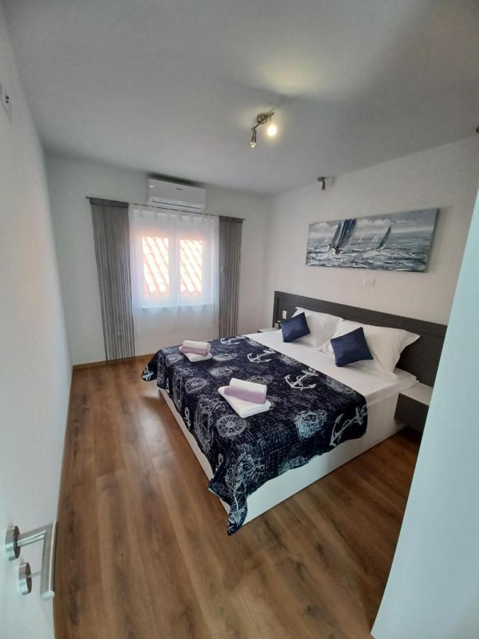 Luxury Apartment Cvita โปดสตรานา ภายนอก รูปภาพ
