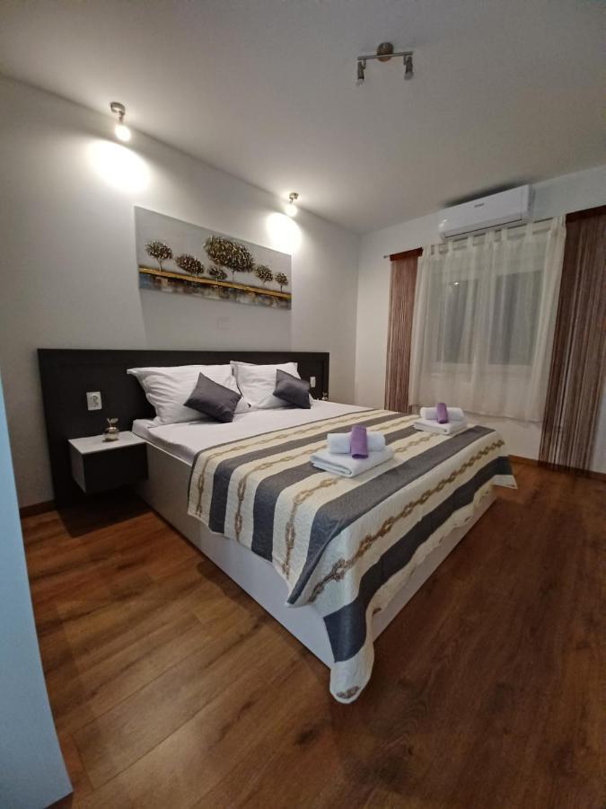 Luxury Apartment Cvita โปดสตรานา ภายนอก รูปภาพ